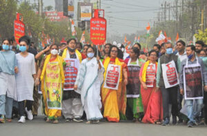 PM modi mamata left isf congress bengal polls election