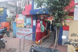 female sanitation workers indore