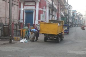sanitation workers indore air pollution
