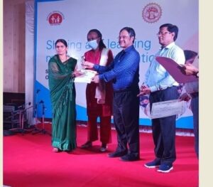 कोरोना वारियर्स और वैक्सीनेशन कोविड