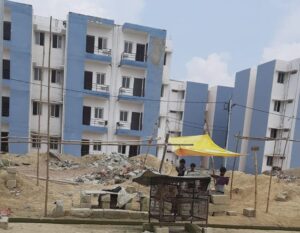 demolitions in akbar nagar vasant kunj lukhnow bulldozer homes