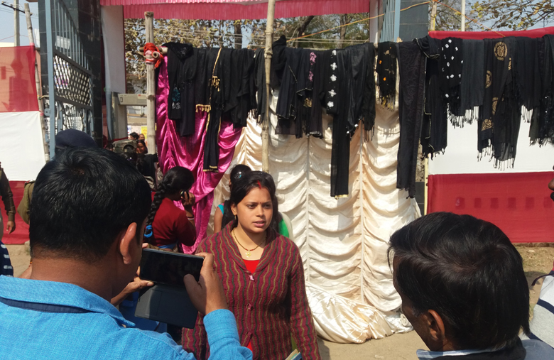 jharkhand chief minister raghubar das Black