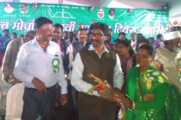 Hemant soren bjp war riots tribals