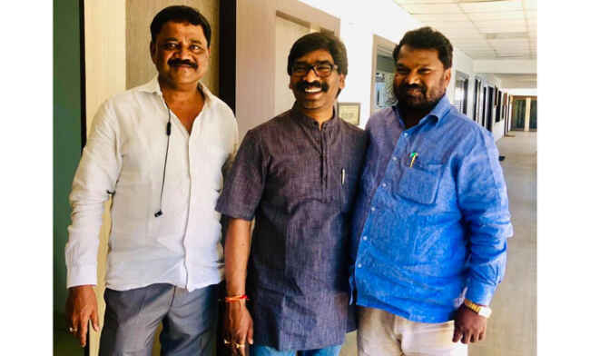 Ranchi JMM Giridih Koderma Babulal Marandi BJP जगरनाथ महतो, झारखंड के शिक्षा मंत्री का निधन डुमरी