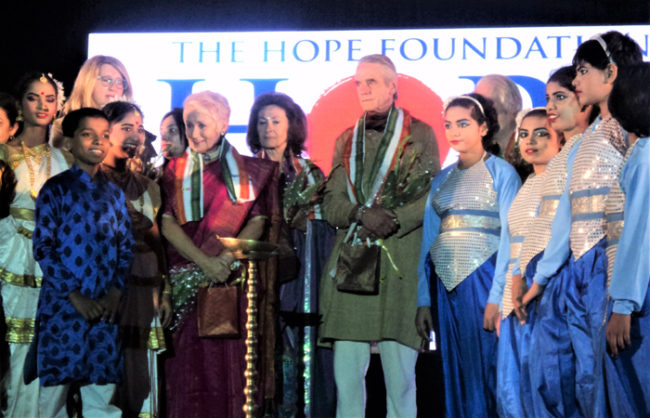 jeremy irons in kolkata hope foundation street children underpriviledged