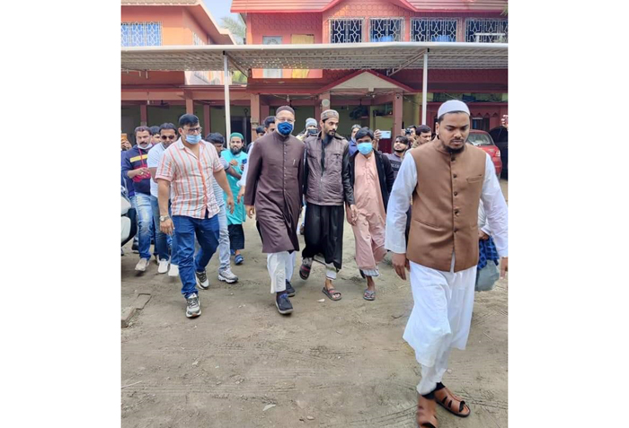 asaduddin owaisi abbas Siddiqui bengal election politics