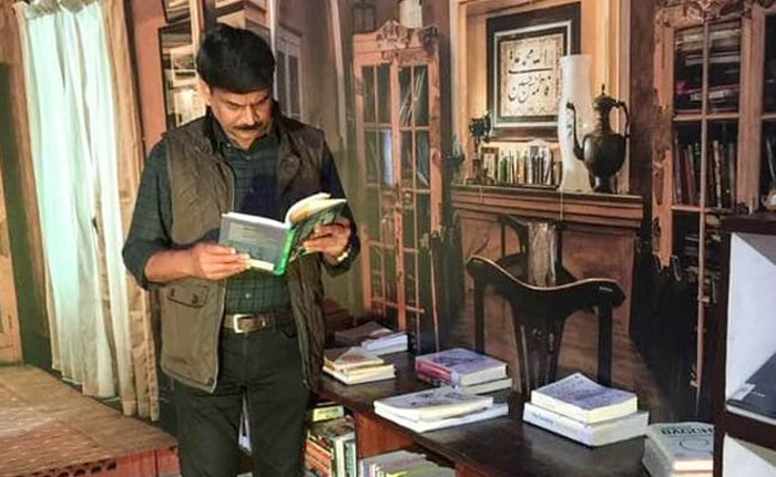 kamal khan lucknow journalist journalism ndtv एनडीटीवी के कमाल ख़ान