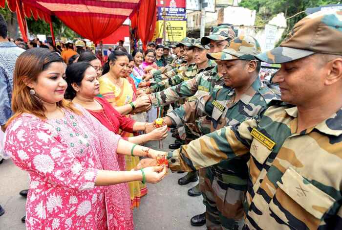 Rakhi or Raksha Bandhan Rakhi real brothers sisters