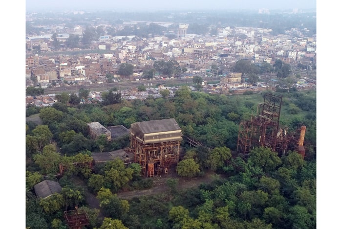 environmental injustice in bhopal toxic waste gas disaster tragedy