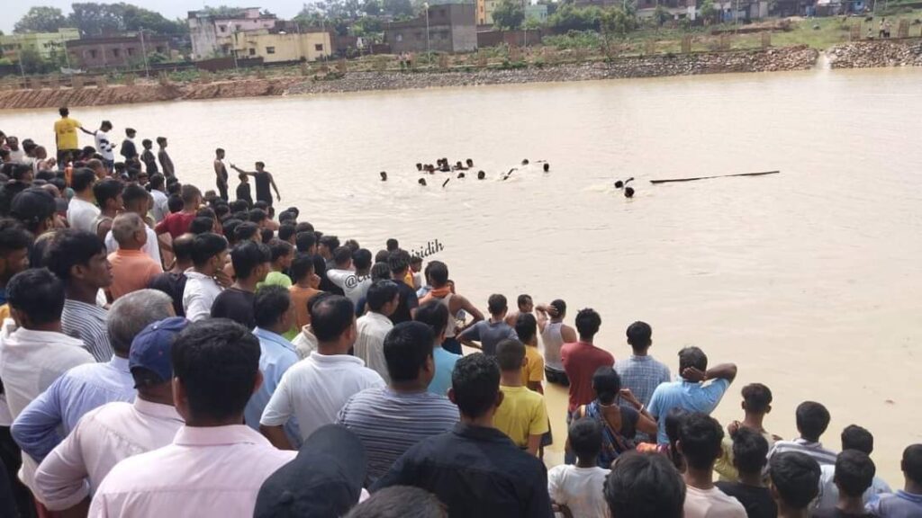 चार बच्चियों की मौत