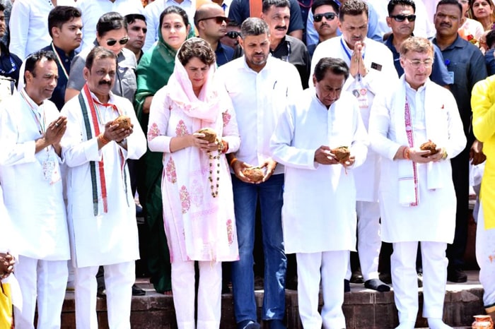 bjp in madhya pradesh soft hindutva congress secularism kamal nath priyanka gandhi